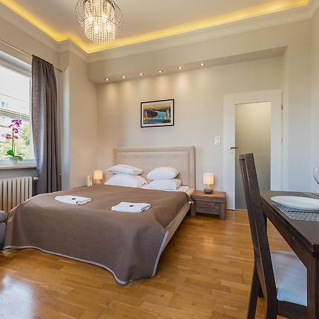 Andersa Apartments Варшава Екстер'єр фото